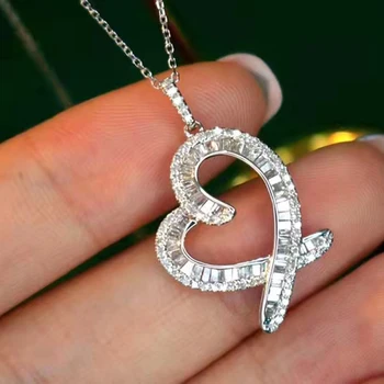 AU750 Ouro 18K Mulheres Pingentes De 0,6 Quilate de Diamante Natural Acentuada Coração de Estilo de Noivado Casamento Jóias Finas