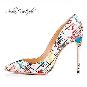 Arden Furtado 2020 Moda Primavera Sapatos femininos Dedo Apontado Saltos Stilettos Sexy Elegante Slip-on graffiti bombas de salto alto 45